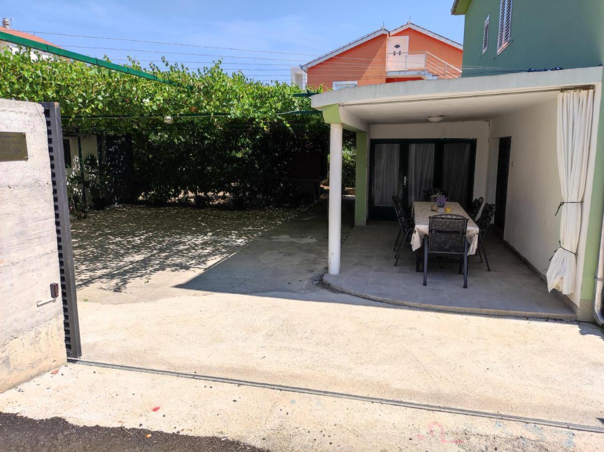 Apartments Valeria Kaštela المظهر الخارجي الصورة