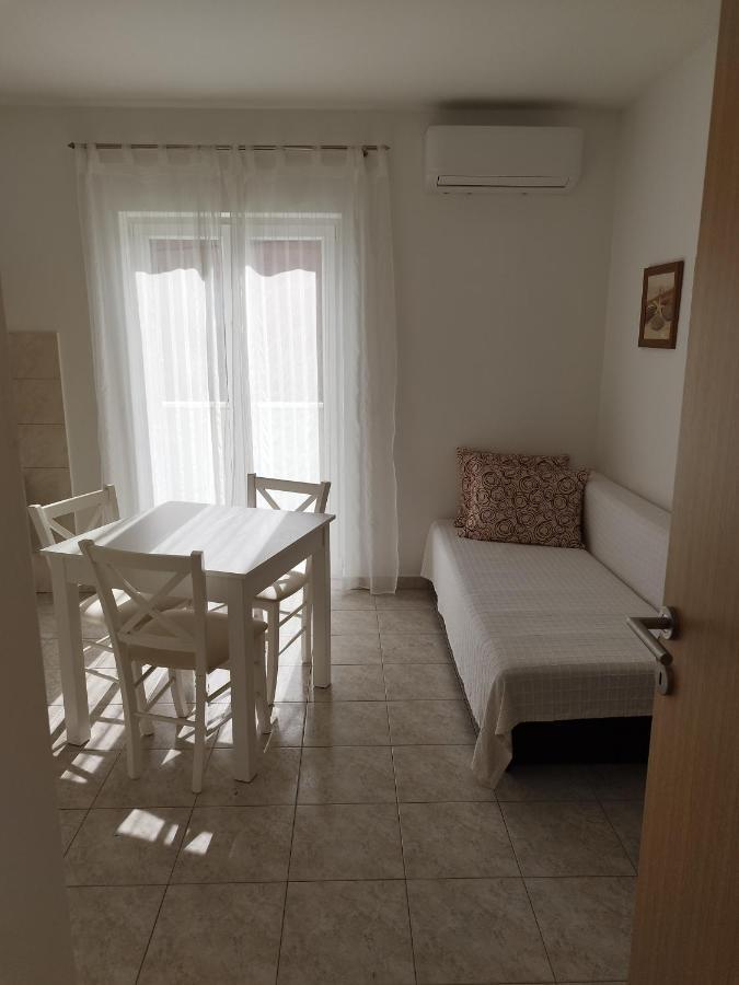 Apartments Valeria Kaštela المظهر الخارجي الصورة