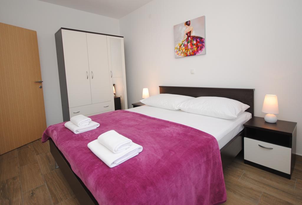 Apartments Valeria Kaštela المظهر الخارجي الصورة